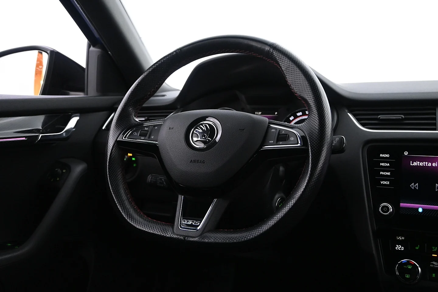 Car Image - 3NxC0Cp4jBBWg6wOfm2glD
