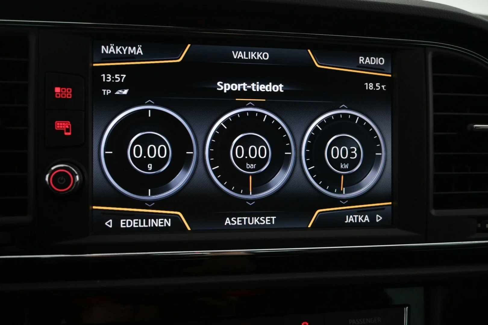 Car Image - 52yhEMFrxDLlLQhKLWhD6n