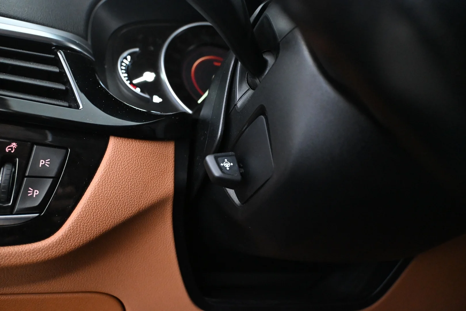 Car Image - 1269UeUG9h8MZwTUeCMWit