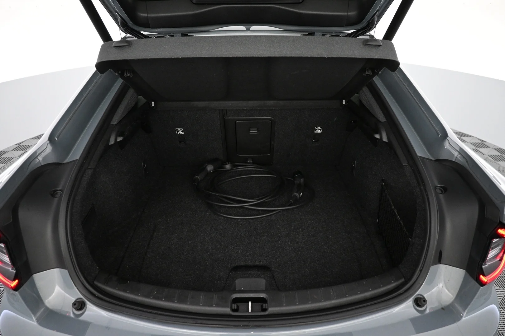 Car Image - 1ioWMSkKqoQhgkH0t3xUtK