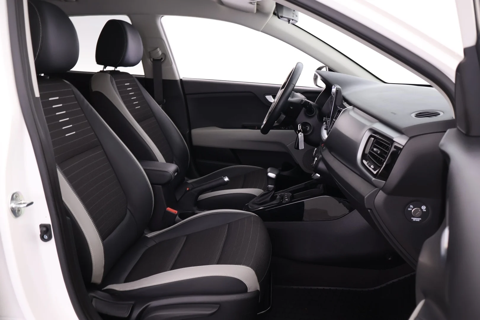 Car Image - 3bpKErRR9RJvYiflKwHt9o