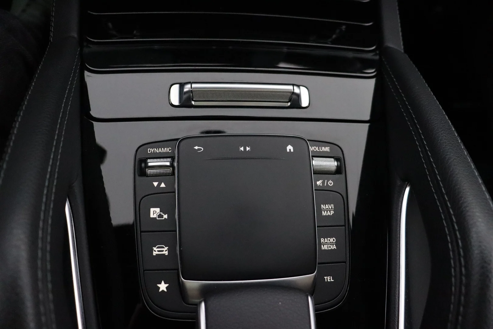 Car Image - 2NsUQdo8wbBNBdrLOJs6vq