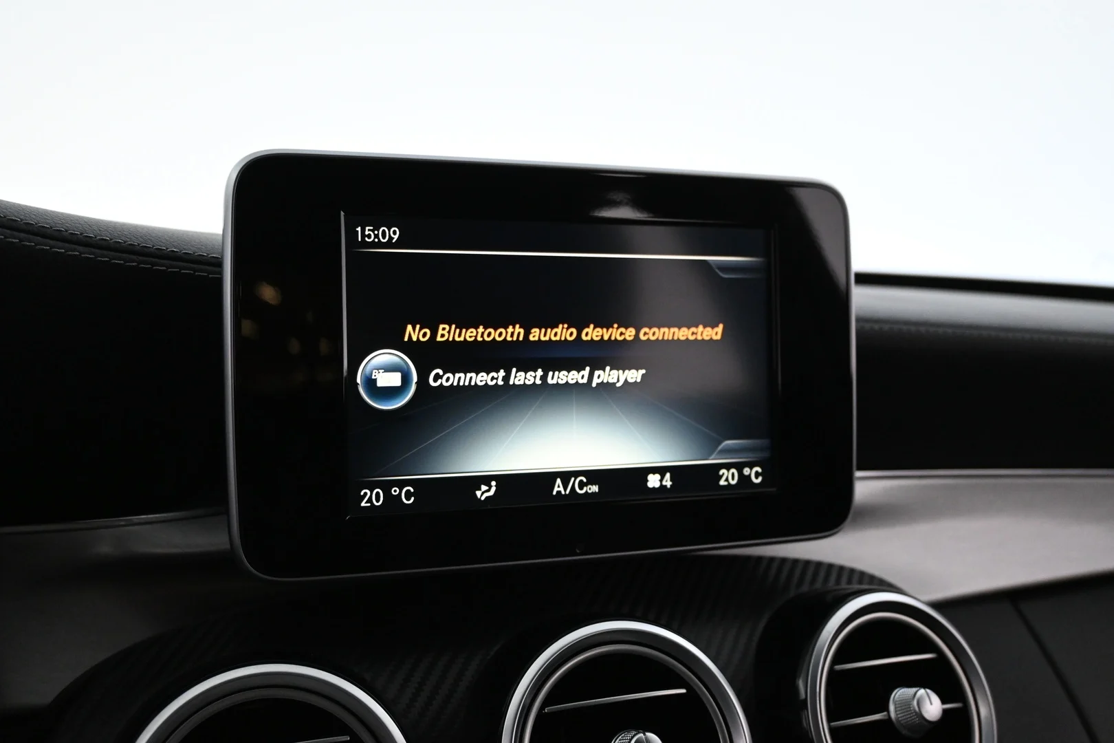 Car Image - 32pkXwHsruwF1wnhBdhBq