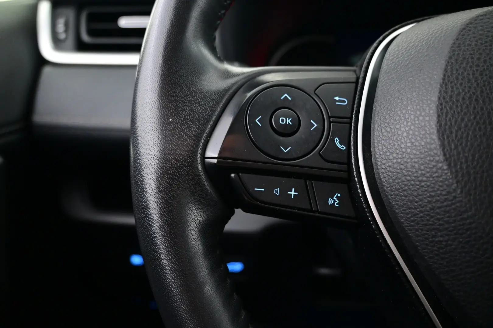 Car Image - 6Bt0nq941zqG0yDww8aaHh