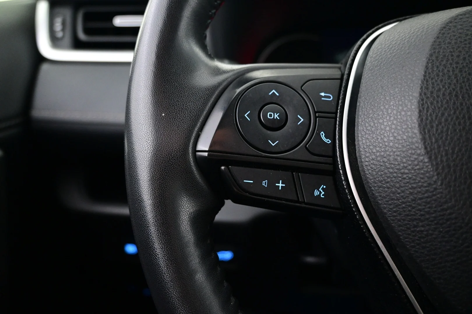 Car Image - 6Bt0nq941zqG0yDww8aaHh