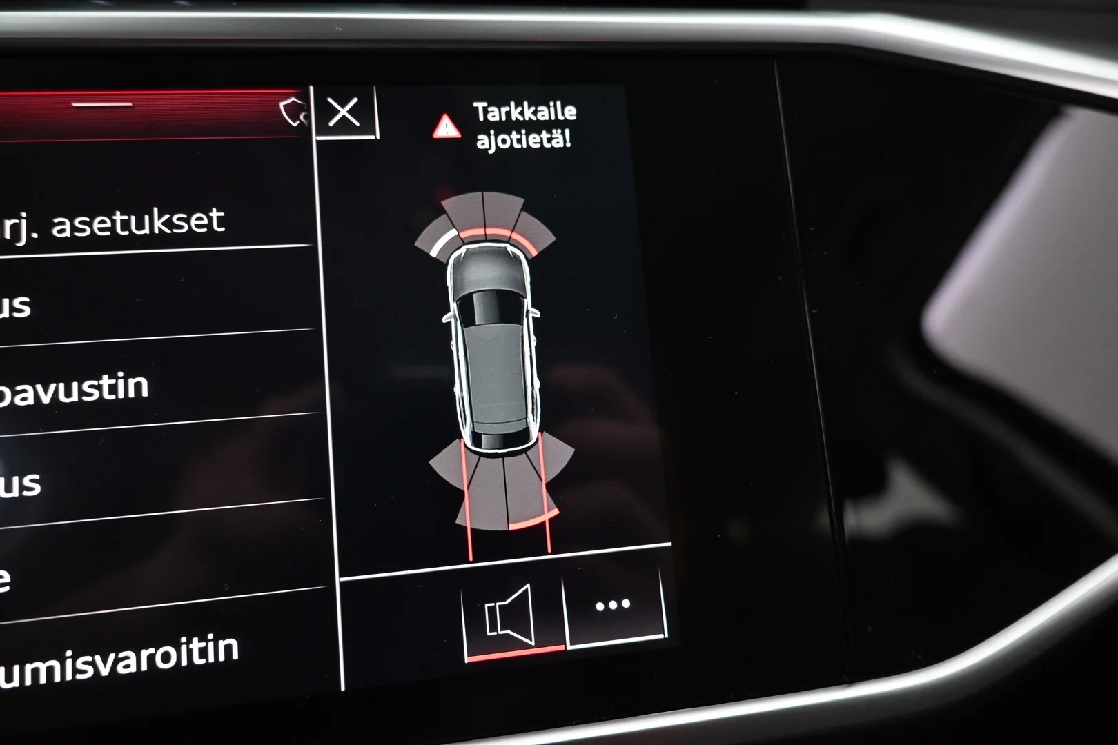 Car Image - 3qdLlNV9VNX33kYIWHAsRr