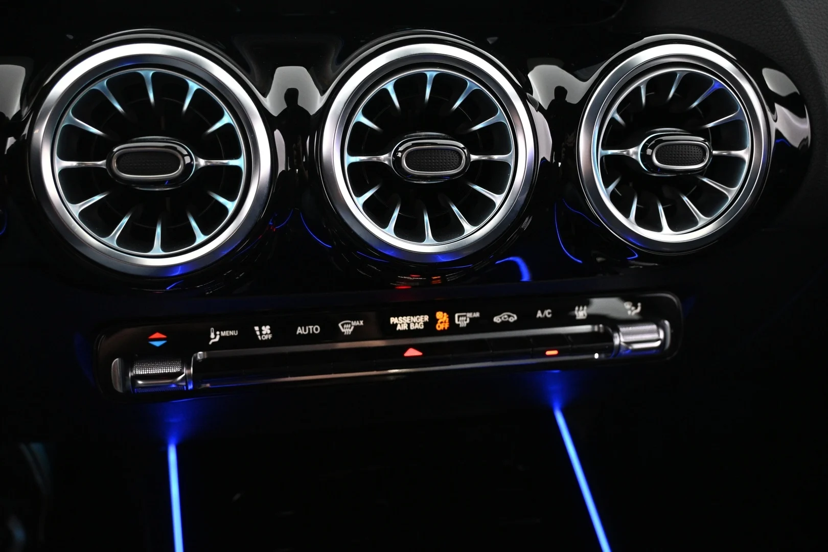 Car Image - 1aHYKO0f1gTQdjNEaCkgut