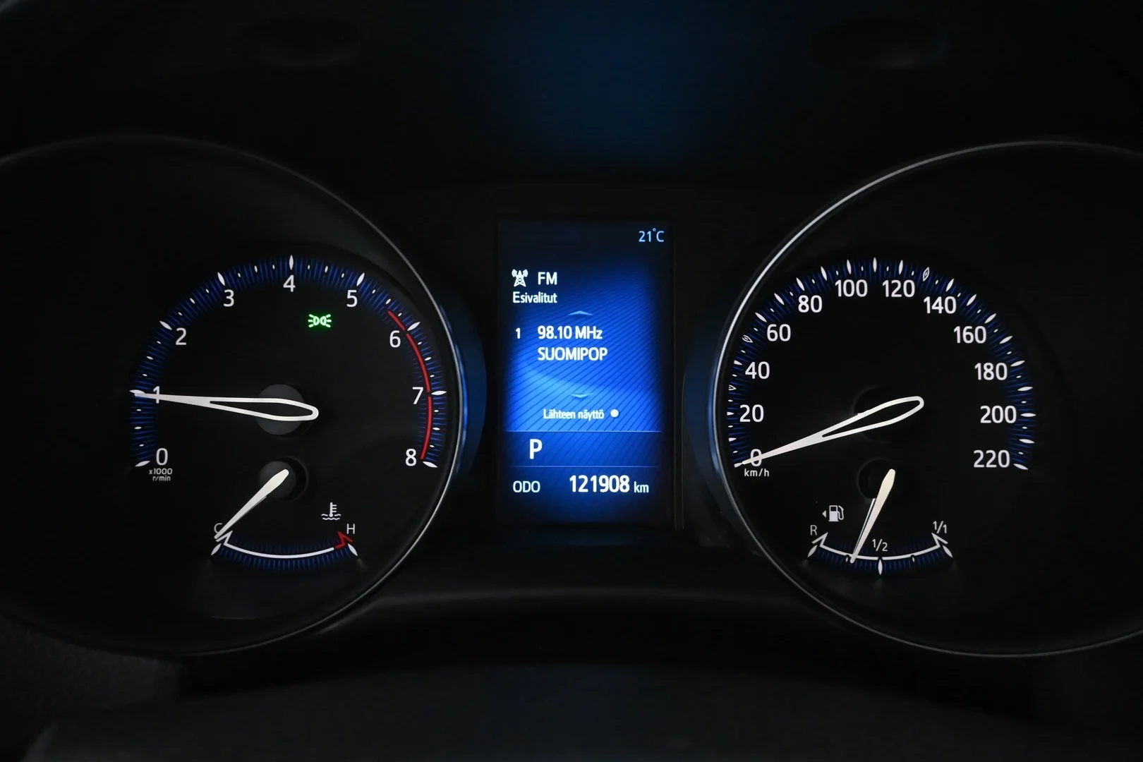 Car Image - 3tbxRSmZSfbk2UGlREO45p