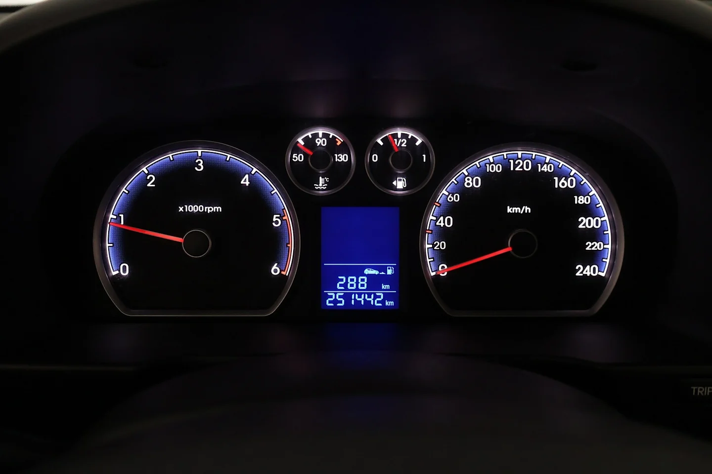 Car Image - 6LJywmnatgqZxUwxBk7L9s