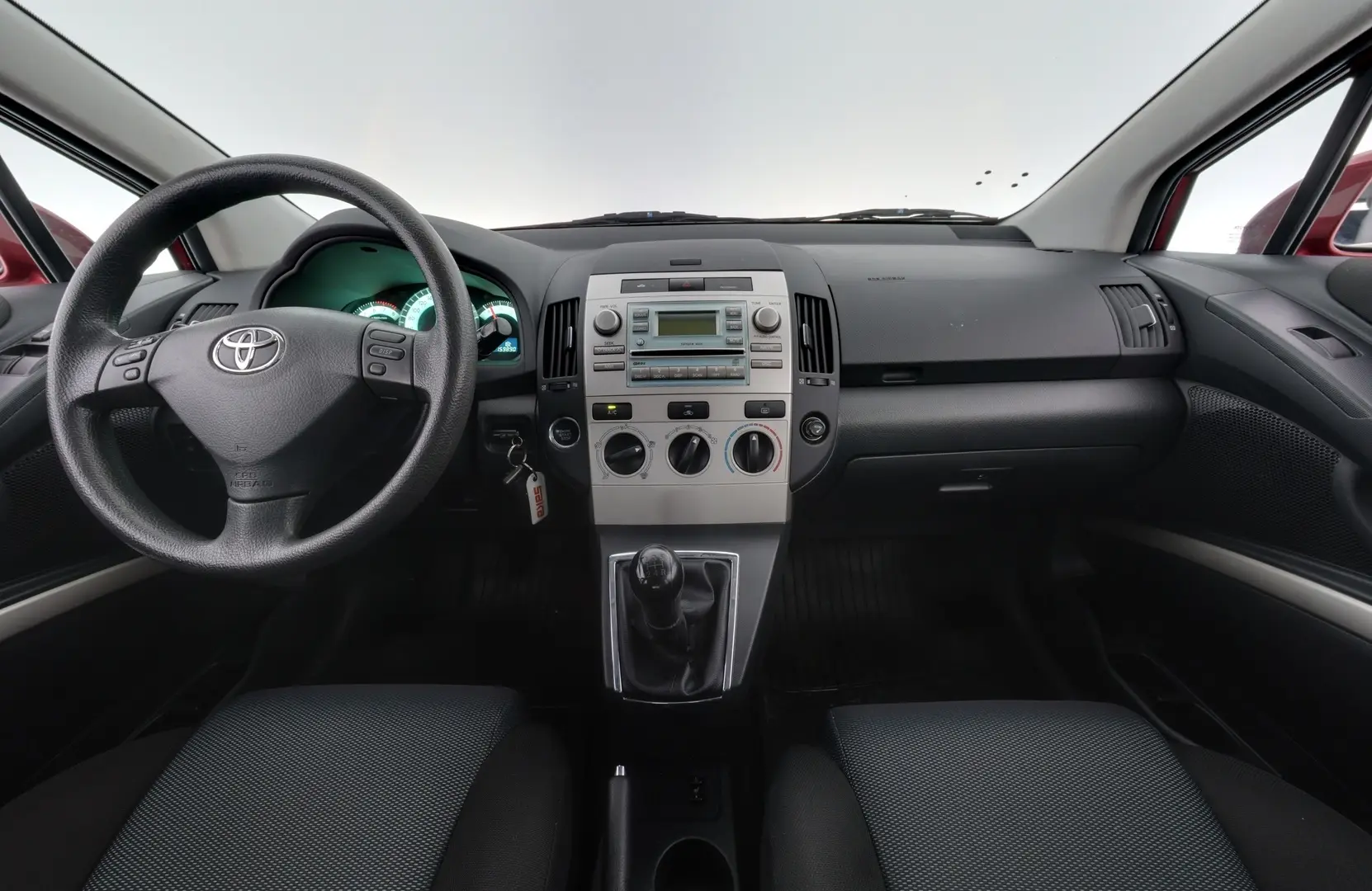 Car Image - 6NNY2N0V1bQ5Jy9XKRCxg8