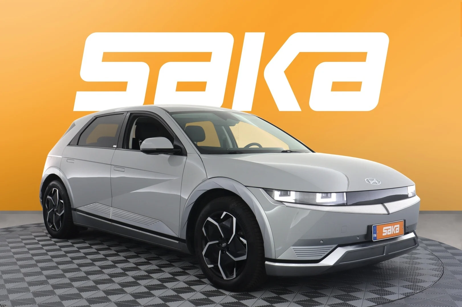 Car Image - 46WFzdV1o6Kfnsq7jgHC8E
