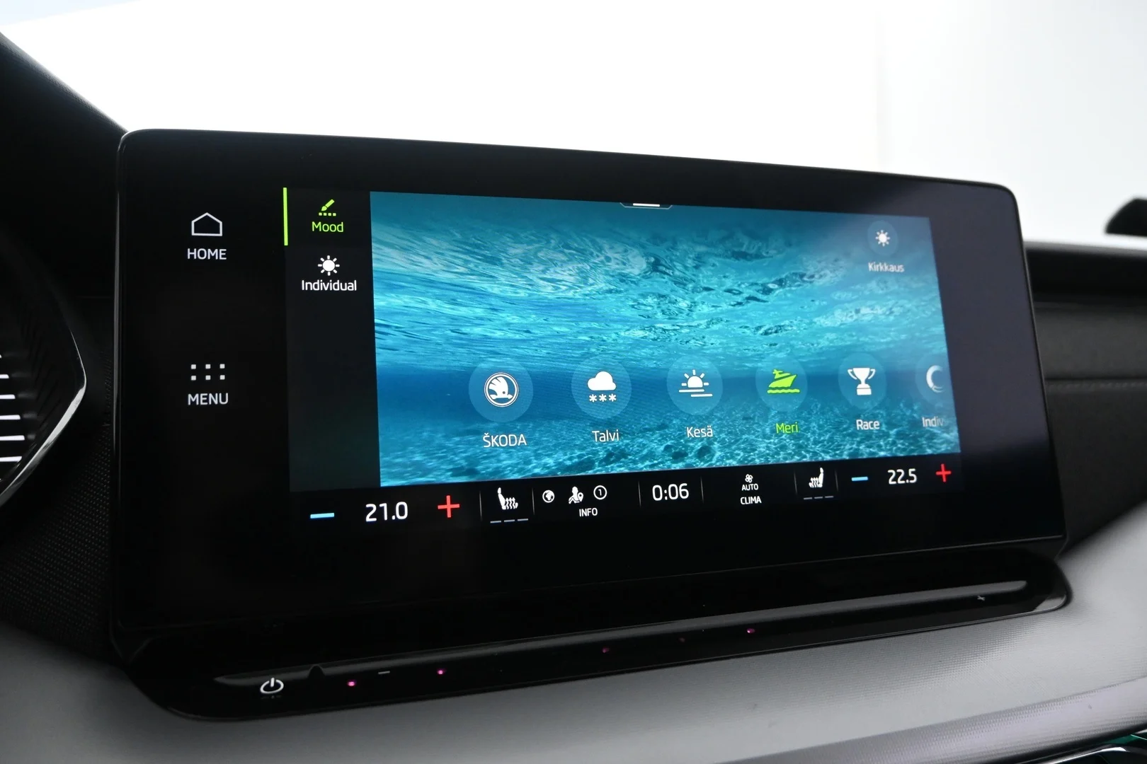 Car Image - 2sFzSRXANkCudJ4INJ7zTq