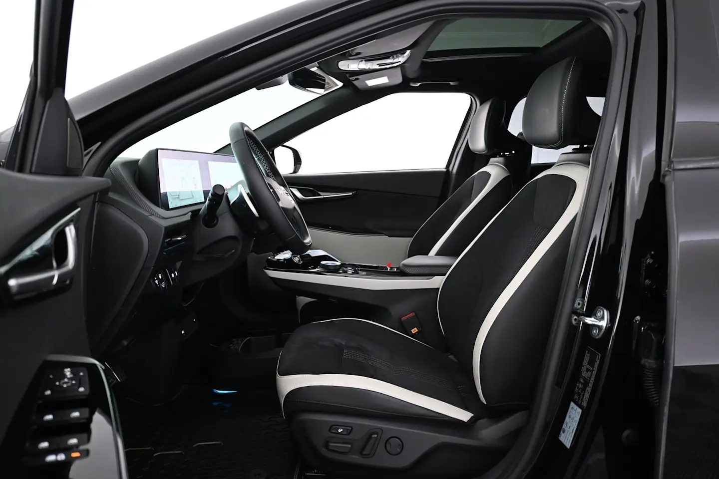 Car Image - 3SKNDgTG4zmmhzXNC604QA
