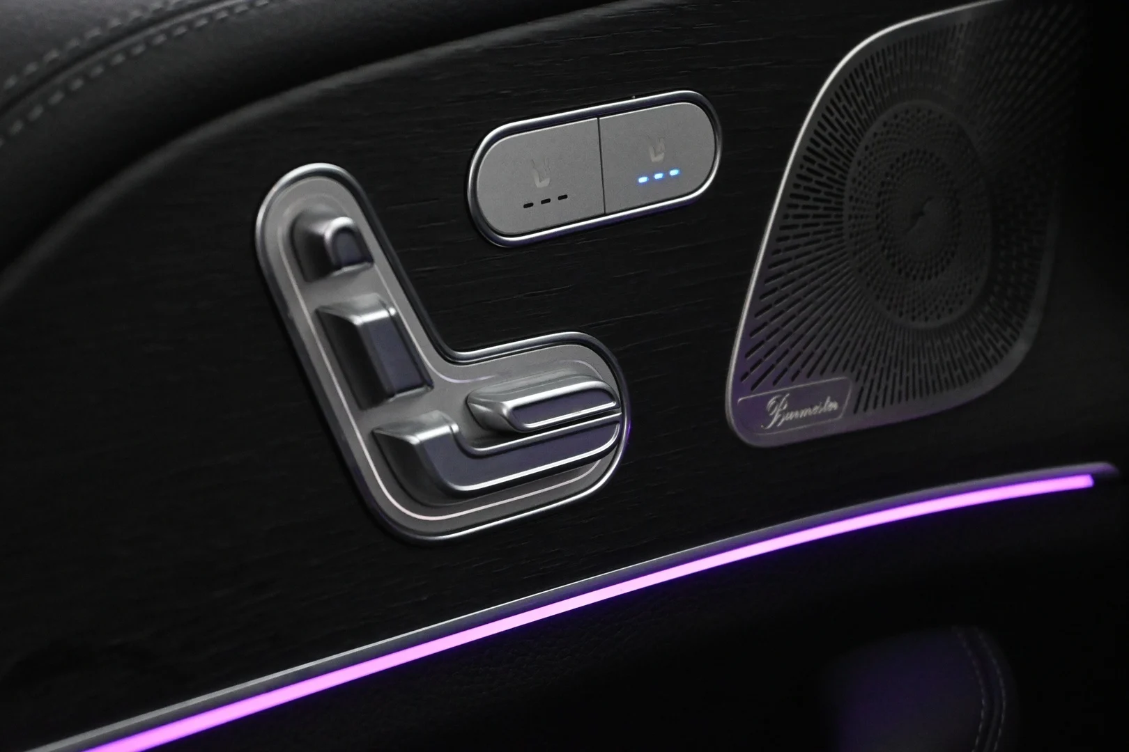 Car Image - 3n4EumWN4nL0VPqGKfntVf