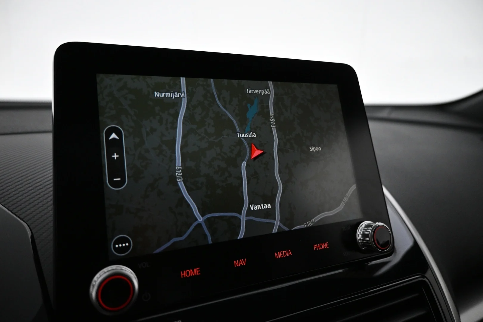 Car Image - 6vRYNOYwiwNBGm8c7dVrM4
