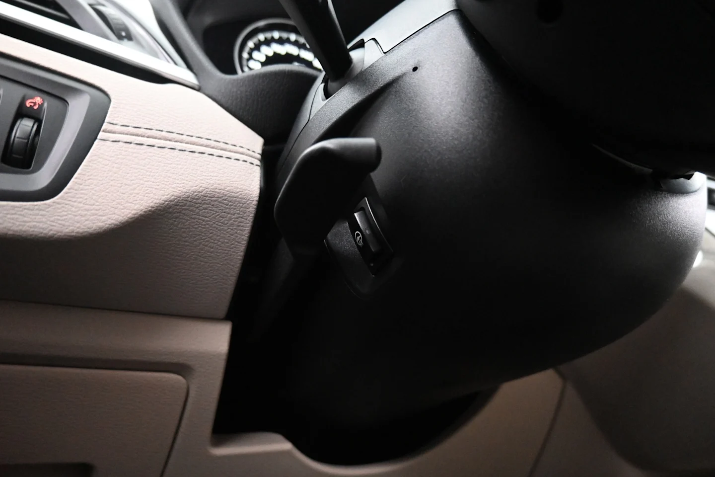 Car Image - 6vDZybSWBXJy0tQLudKRb0