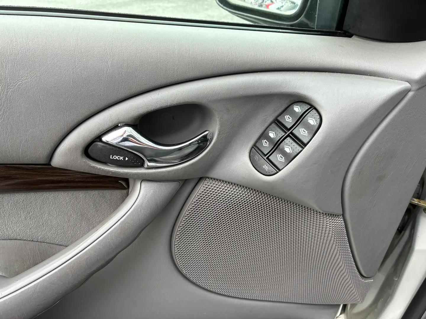 Car Image - 6zGLvcOXli6uhDNhY301jg