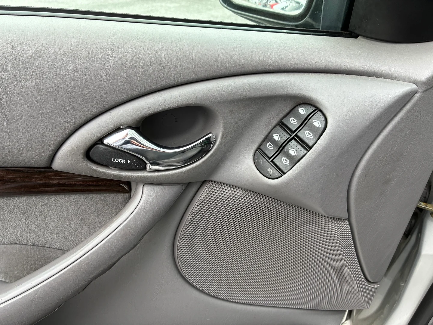 Car Image - 6zGLvcOXli6uhDNhY301jg