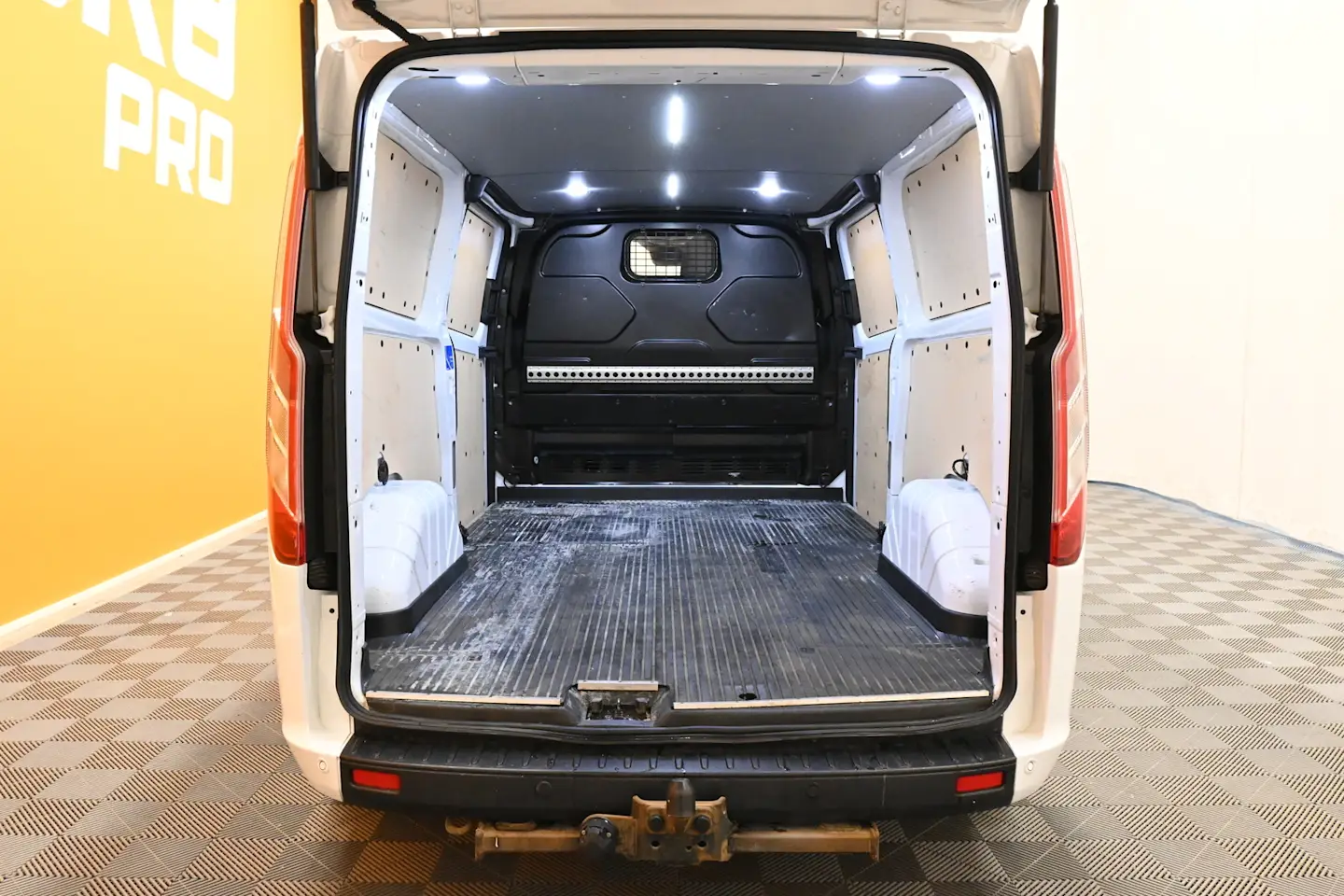 Car Image - 75aId8OPyqwtGSgqX0FqRS