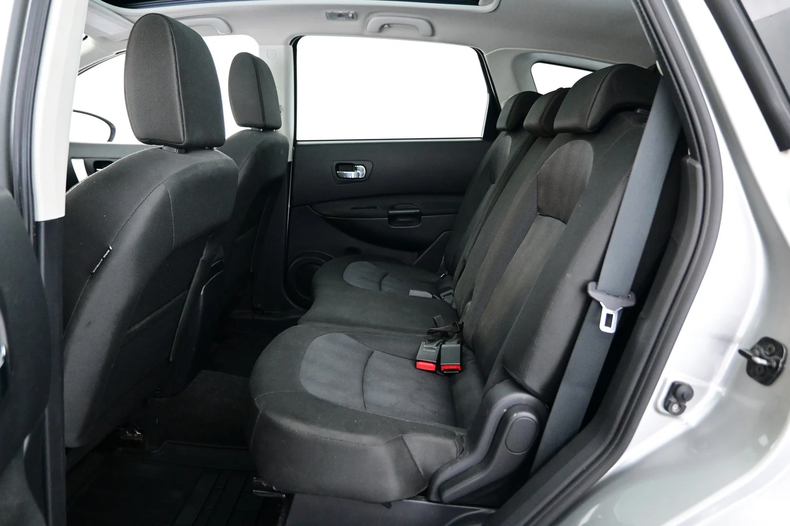 Car Image - 1TfnToIYDYhXR7WouHrPb5