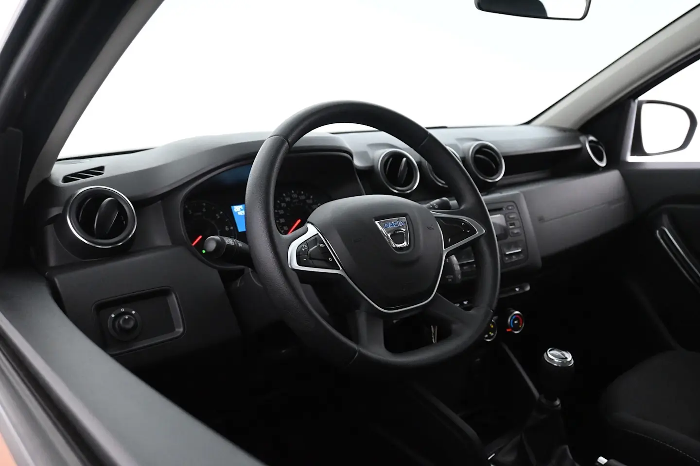 Car Image - 25yYAPDgtGZlbVJJX9WV3e