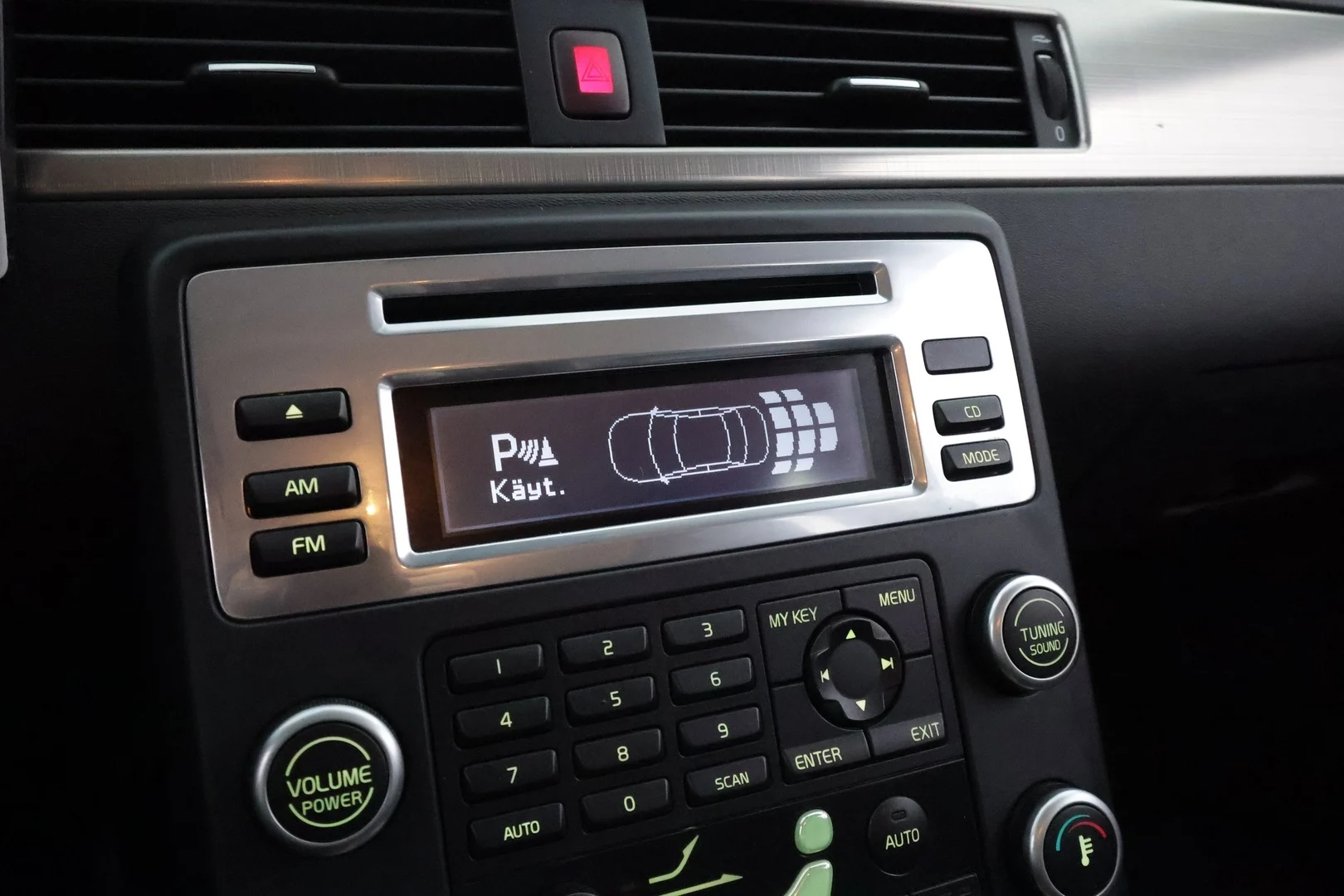 Car Image - 6GuhRDJGC1wwine4kMy3kd