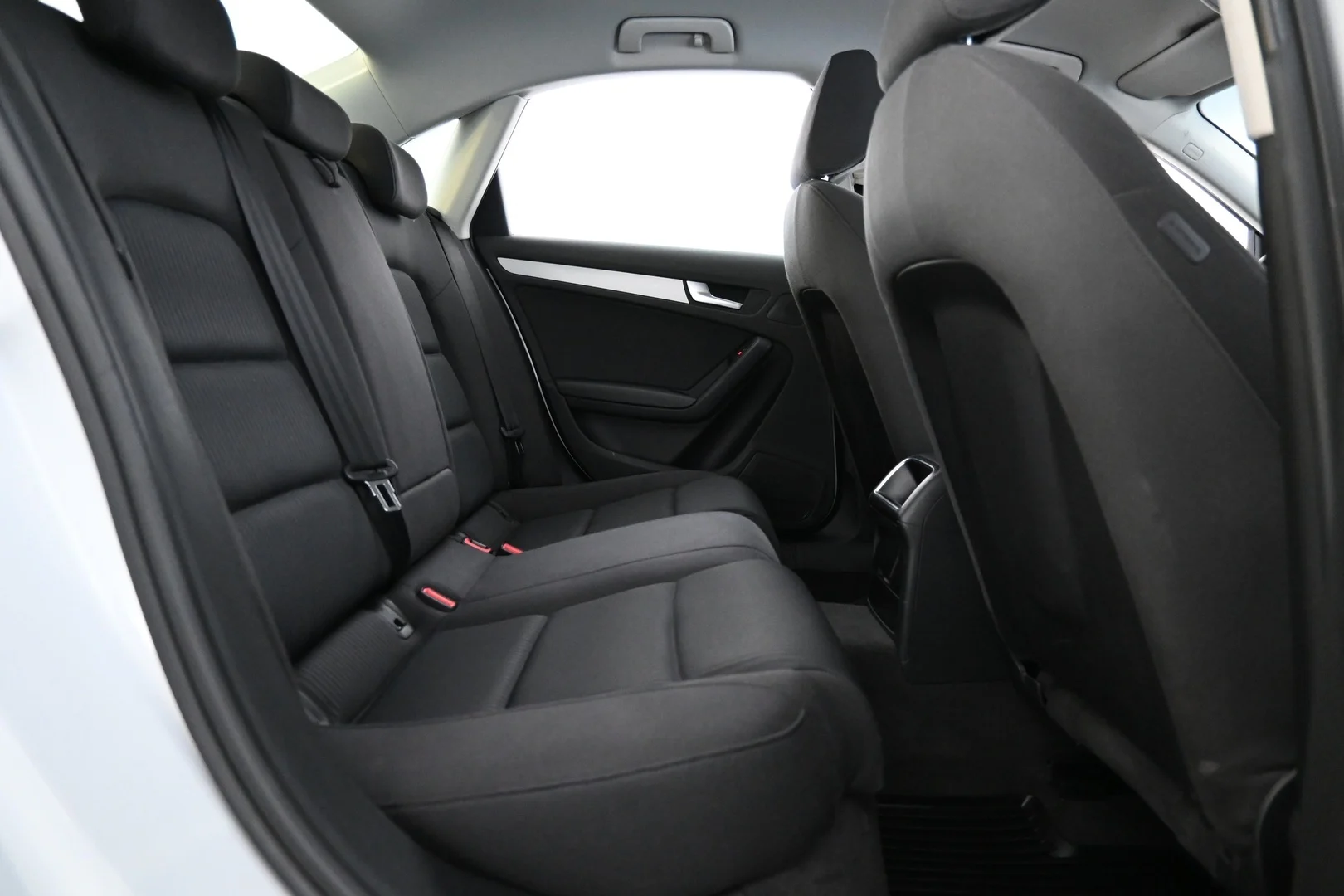 Car Image - FsRLn5xPSt5e3VQGLzYDc