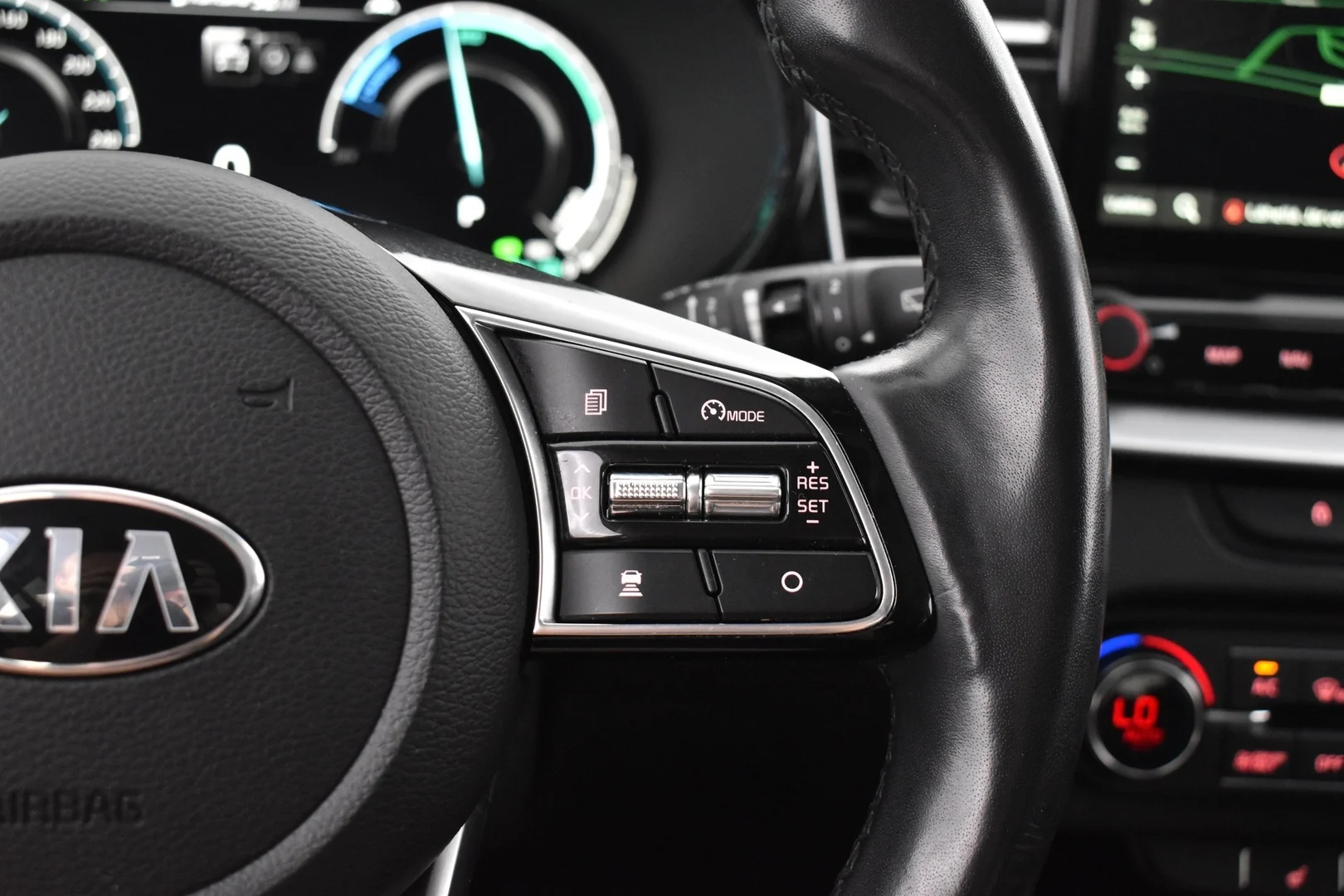 Car Image - RXkMcN43eHv9ebvTInWNL