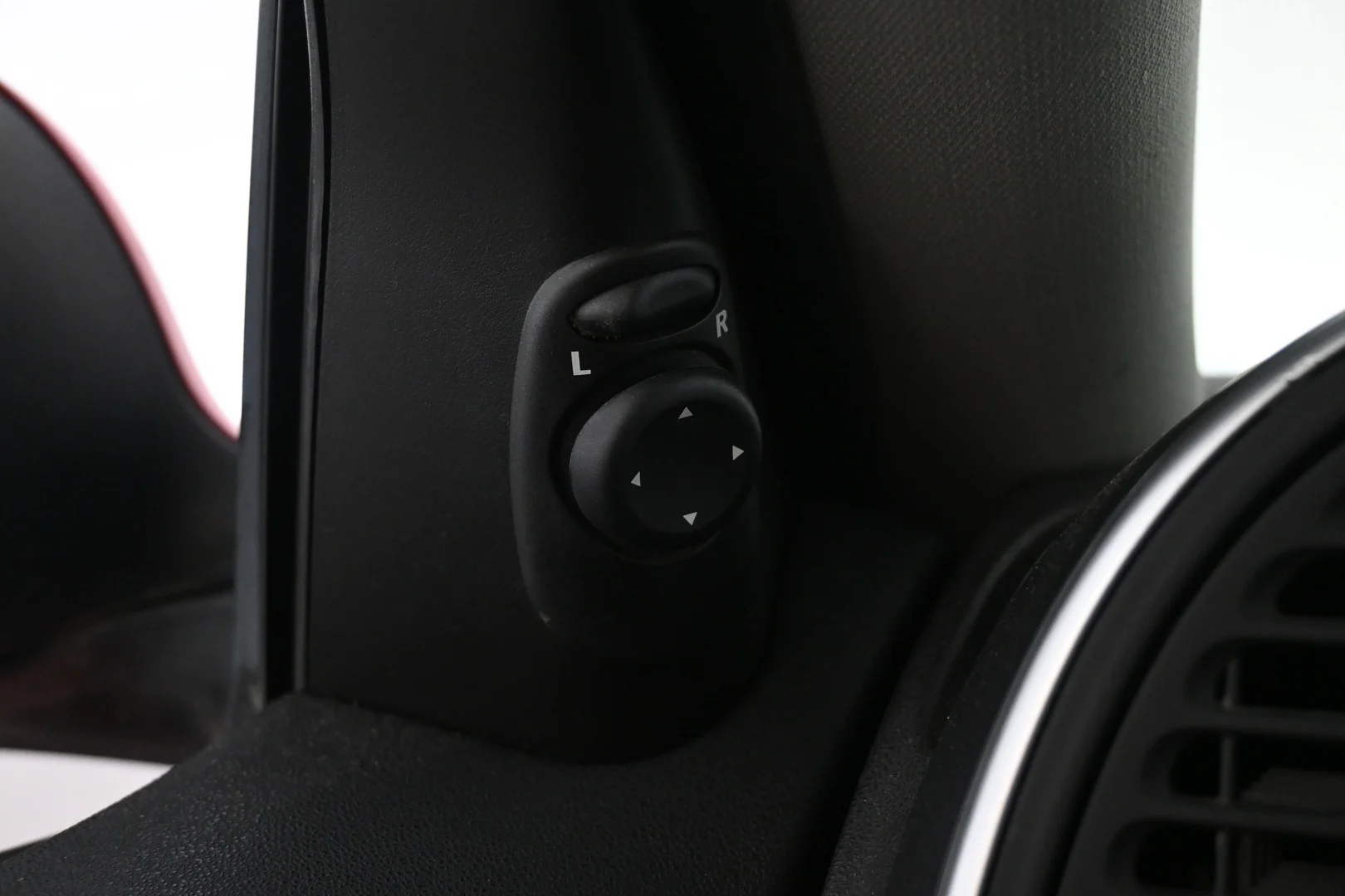 Car Image - 36F4z7DgG16AYF7K7CRZ4d