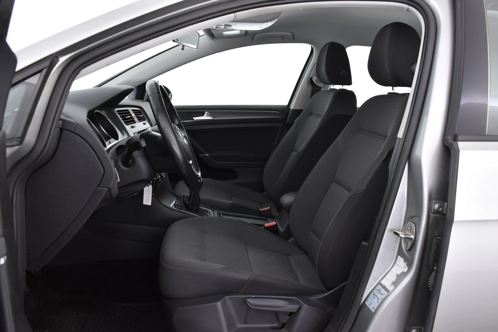 Car Image - 4ZxUJXWcaberfNYfIVtN32
