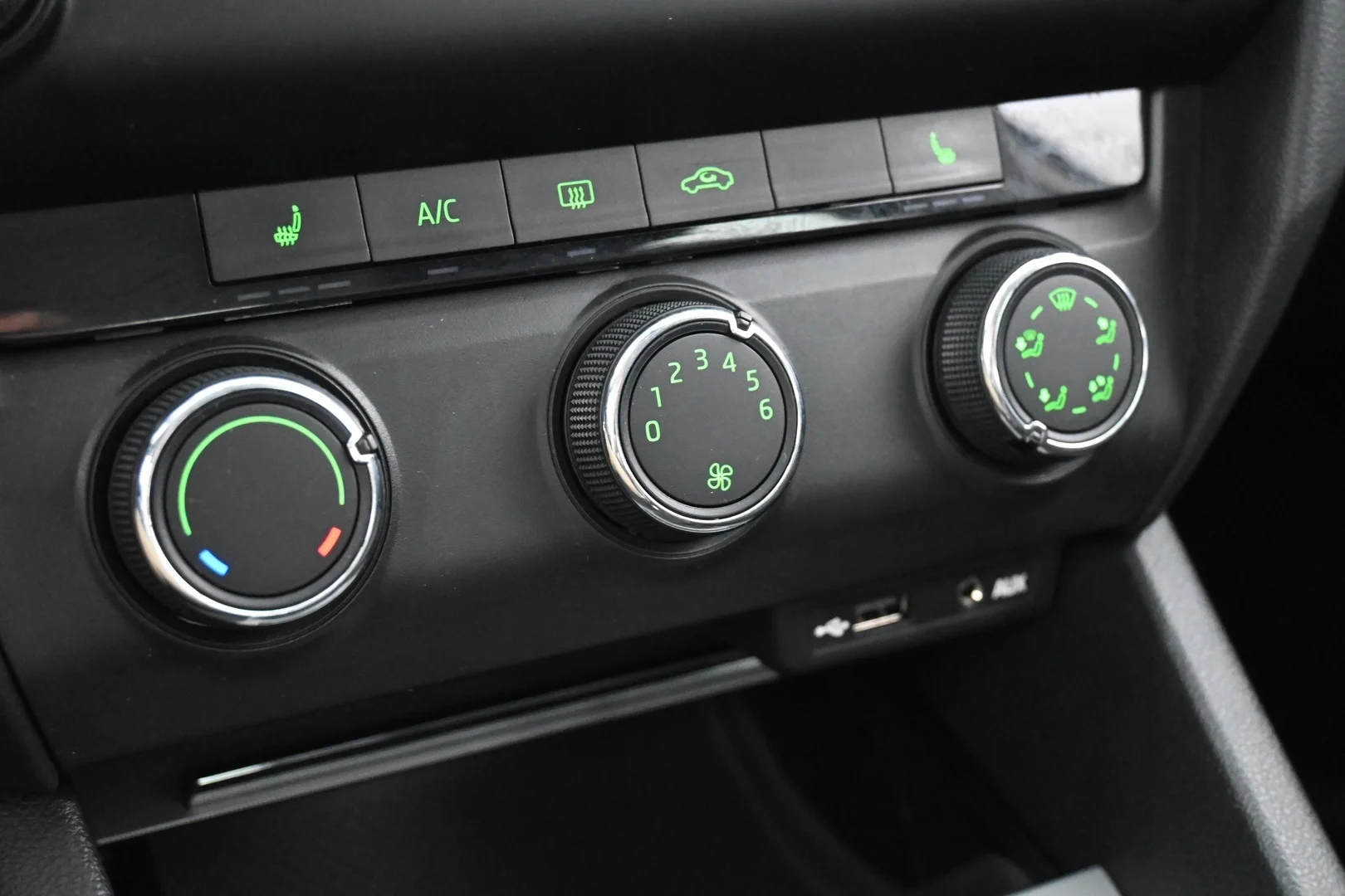 Car Image - 6yMxWjX03Laa2pMuPRhQwv