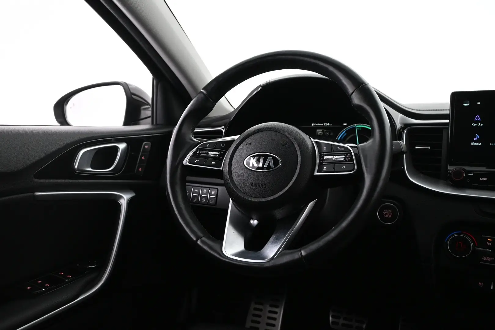 Car Image - 1Ip6NlMuVcgY8VkT6X66us