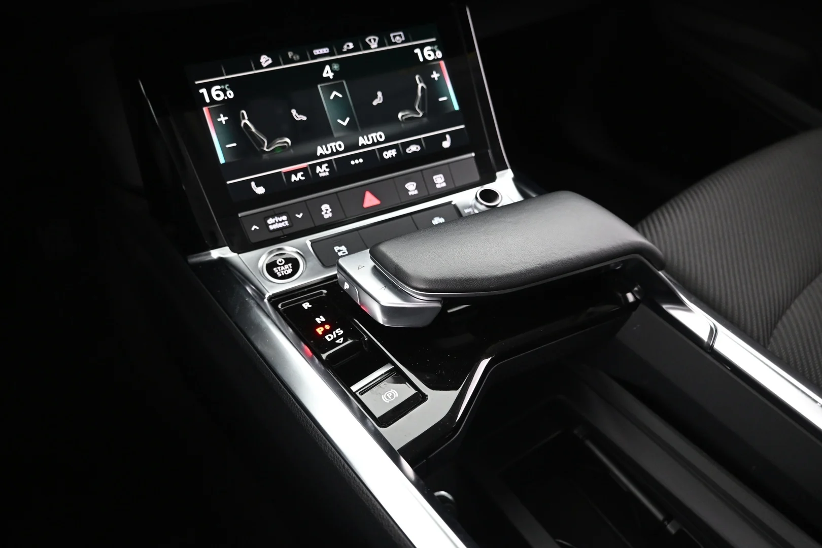Car Image - 3T1cjXgriZttykpeS5iboj