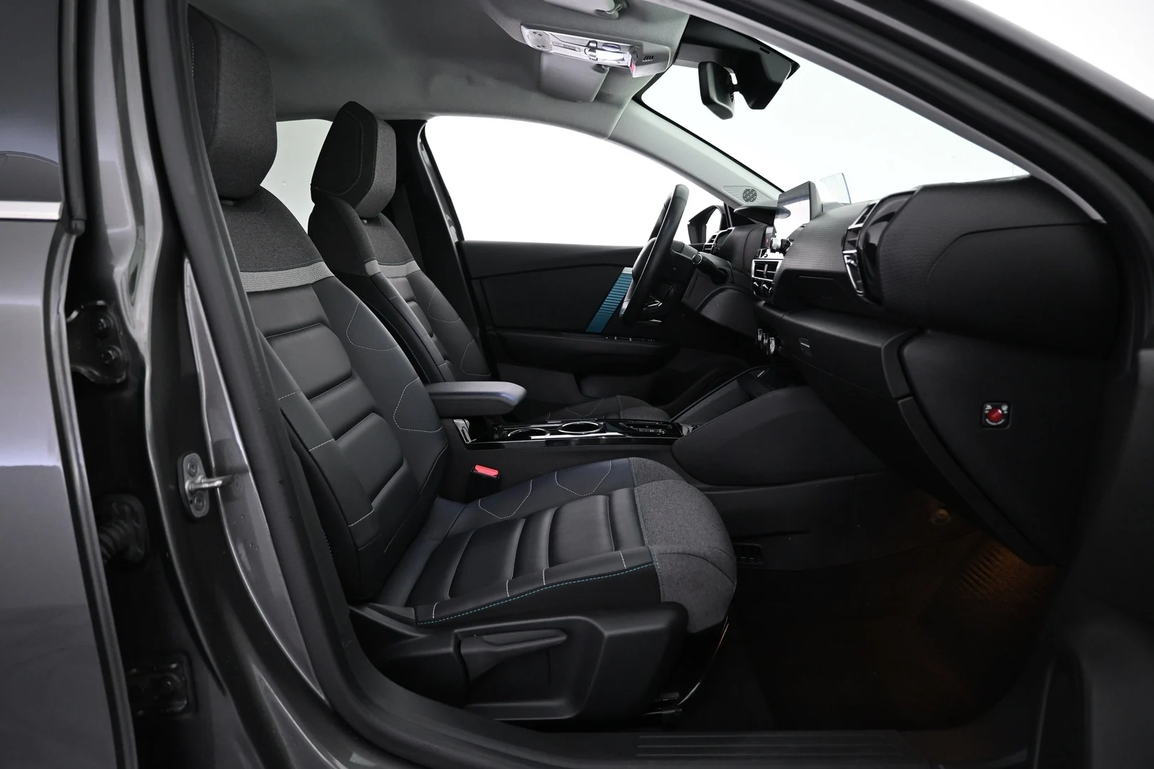 Car Image - 1bqSawqj3p19CsfLyY7ghG