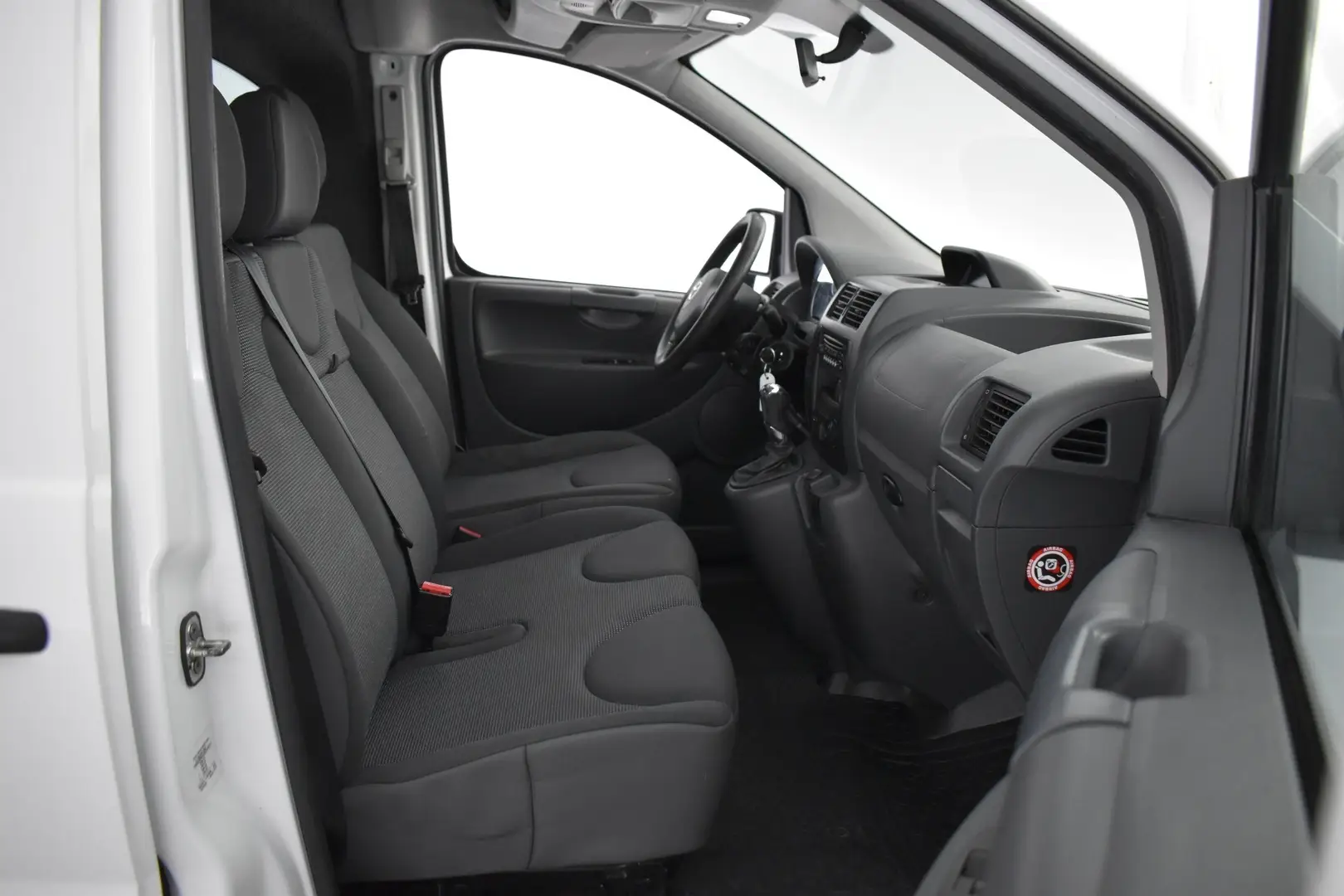 Car Image - 7rDyGHeHnF14gsjwnVud9p