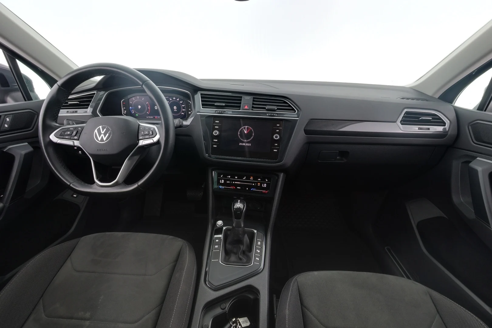 Car Image - 2try3JmzgPP0jeGQWpD7xT