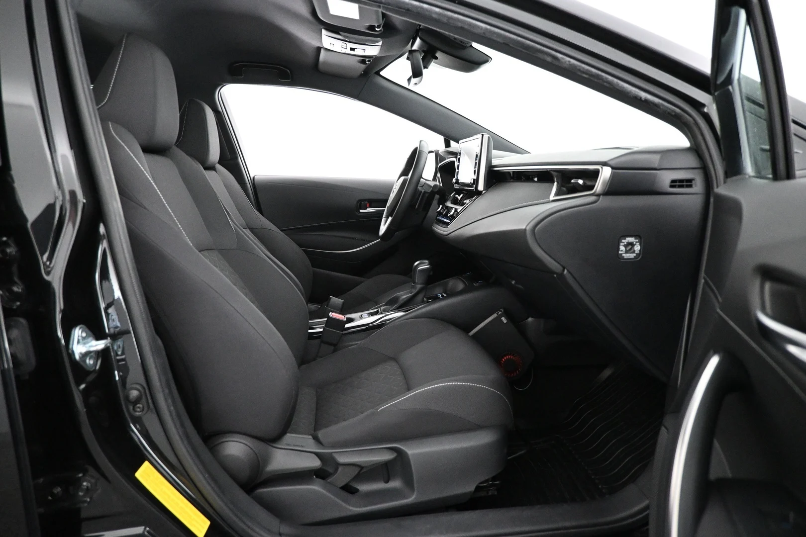 Car Image - 4M5d6tuZJi55xVuEGqFI1m