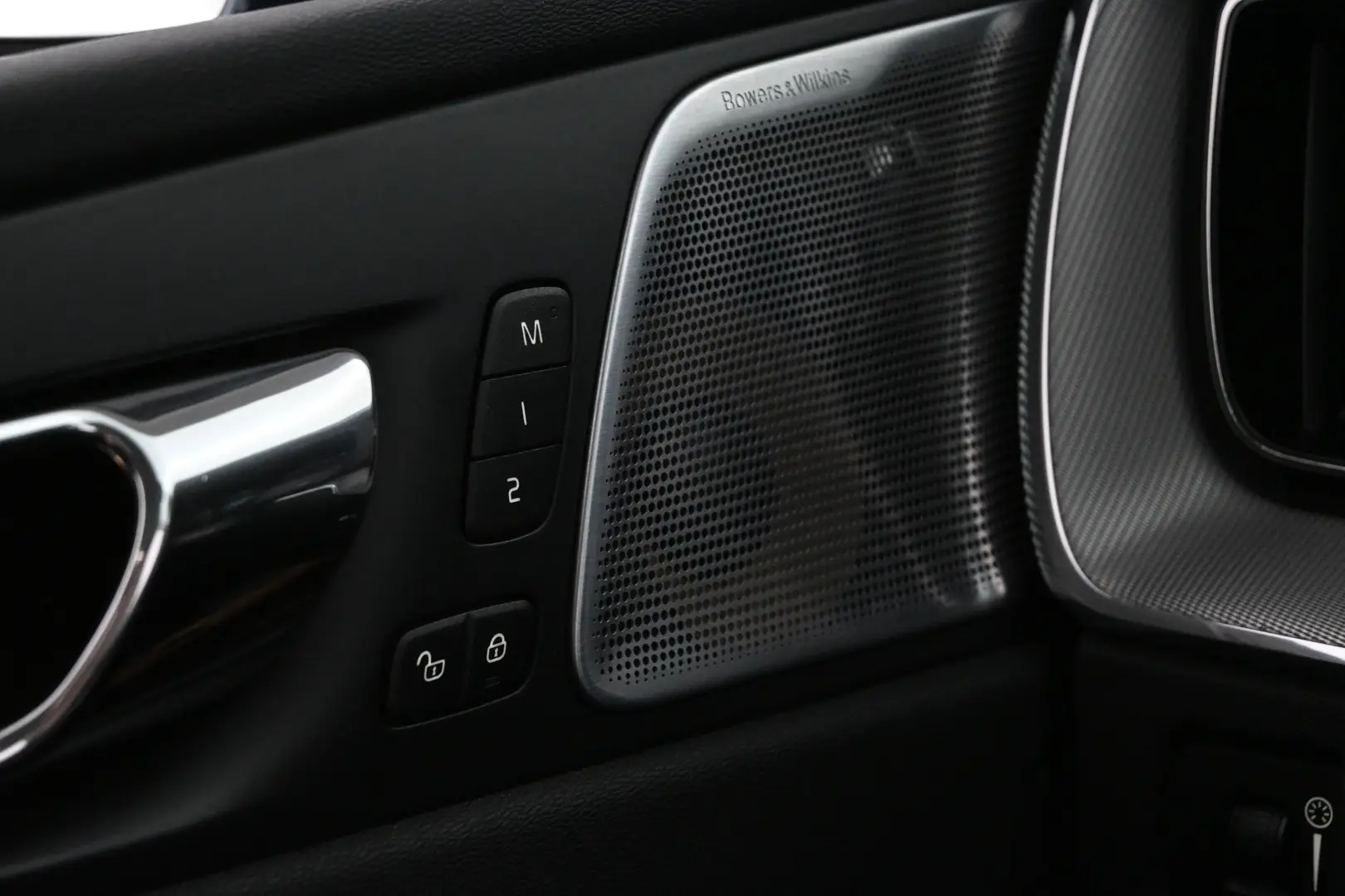 Car Image - 49EhF0f5gg22xxBRqOzEHq