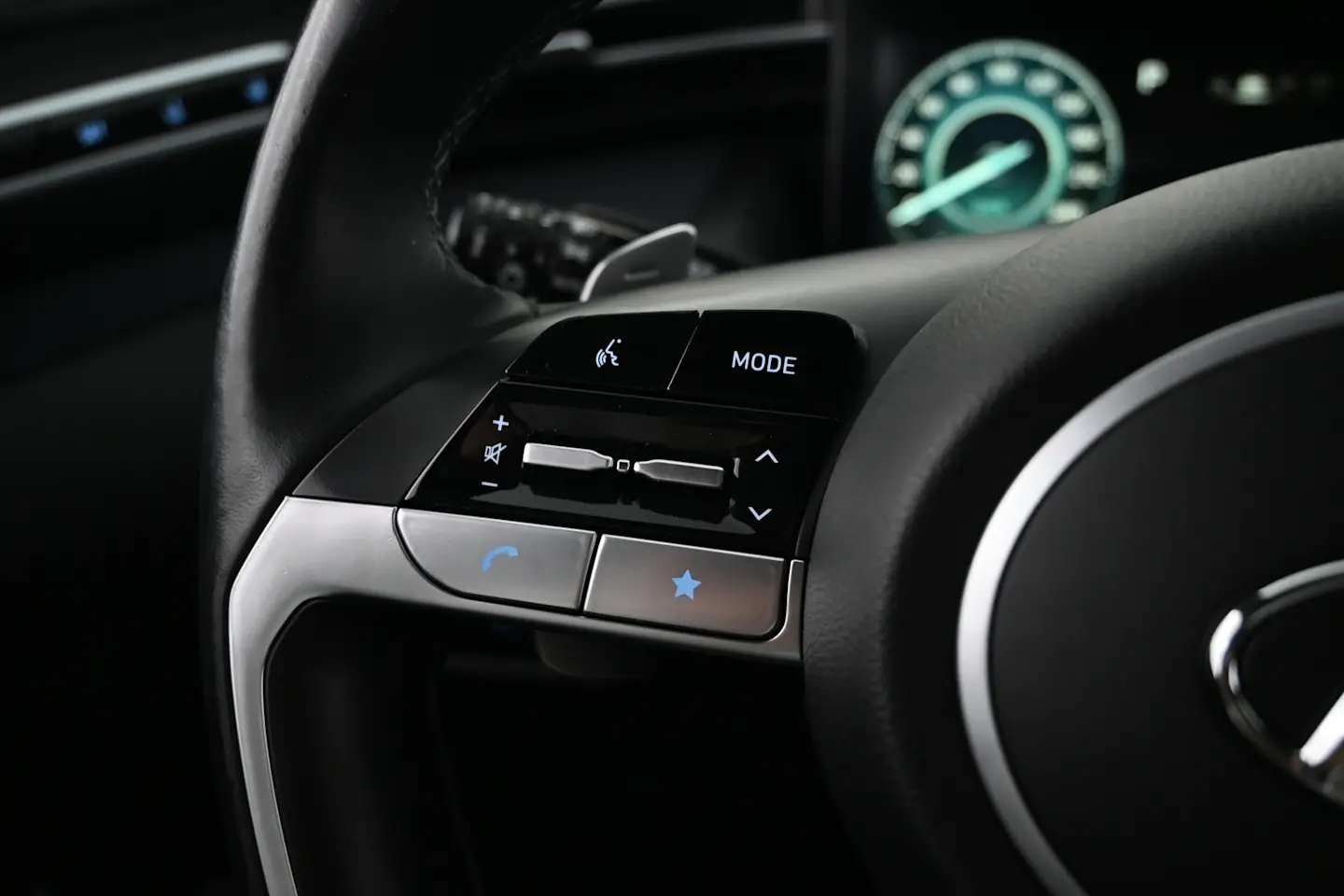 Car Image - 6vVsIx1caiz5VLXZdNOECi