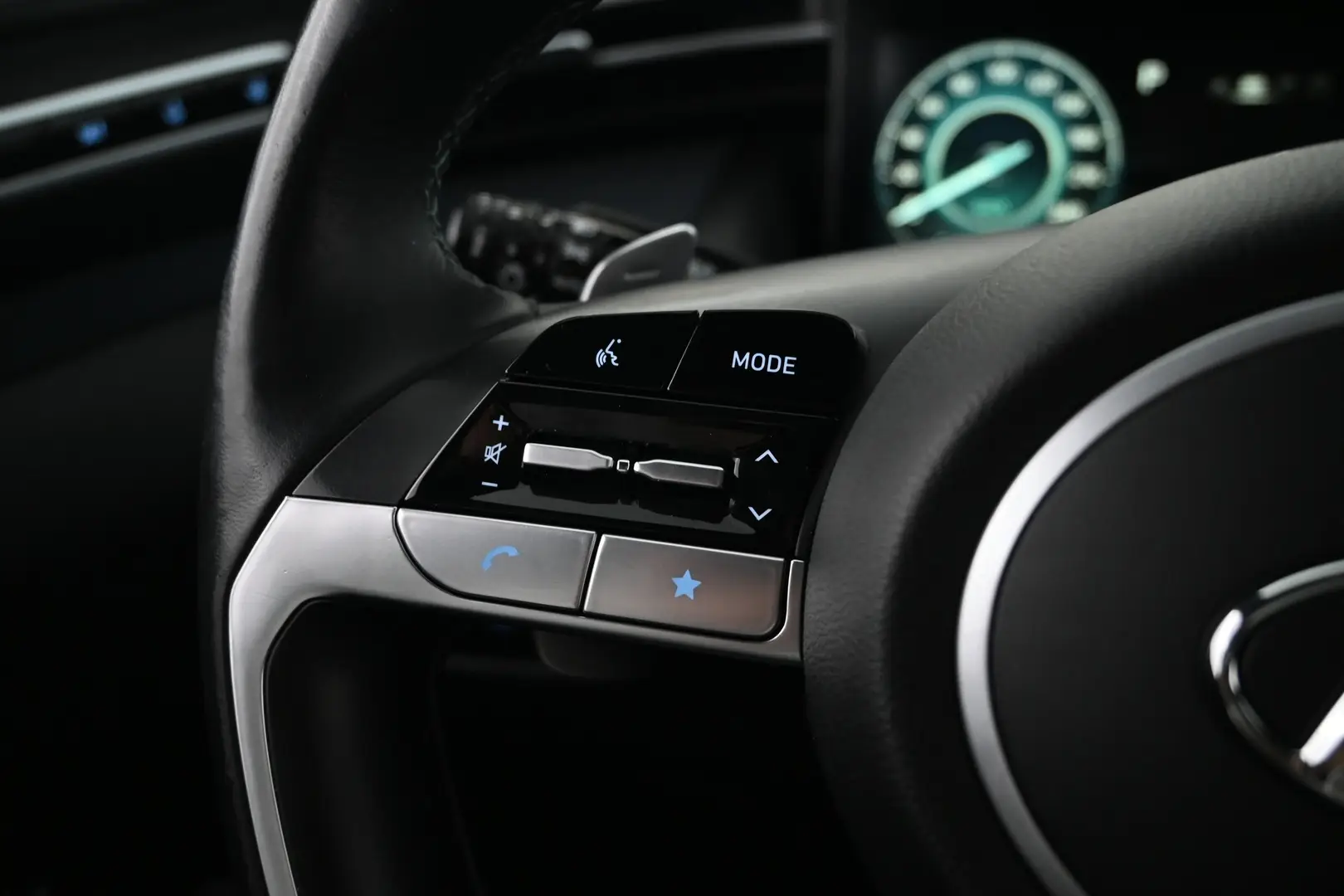 Car Image - 6vVsIx1caiz5VLXZdNOECi