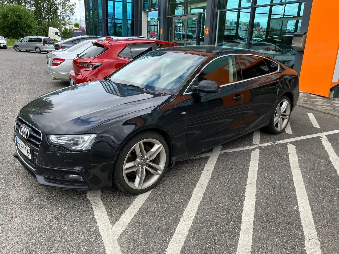 Car Image - j78wzcVe5mLTOQ1K0AQDS