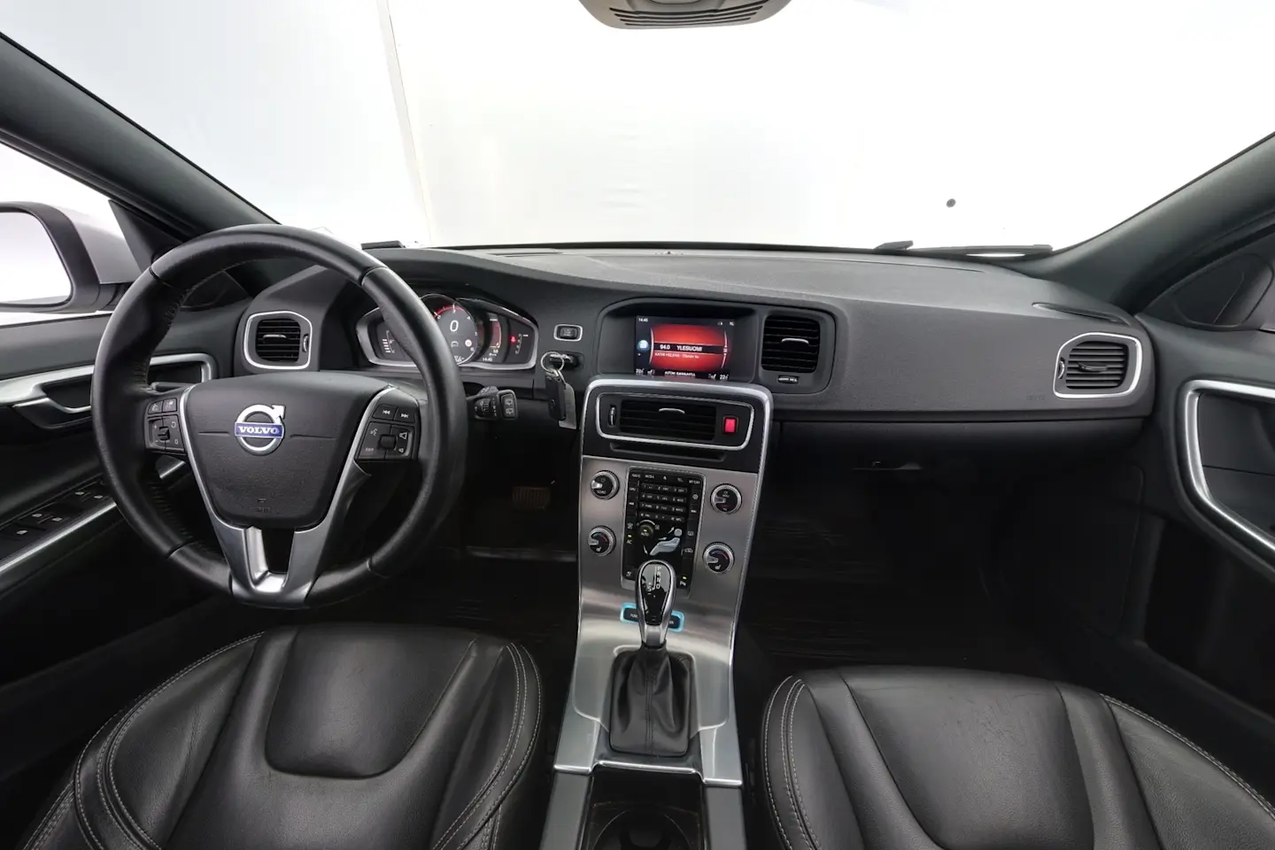 Car Image - 2ecGrzxKAuZZNgQFm3FuUj