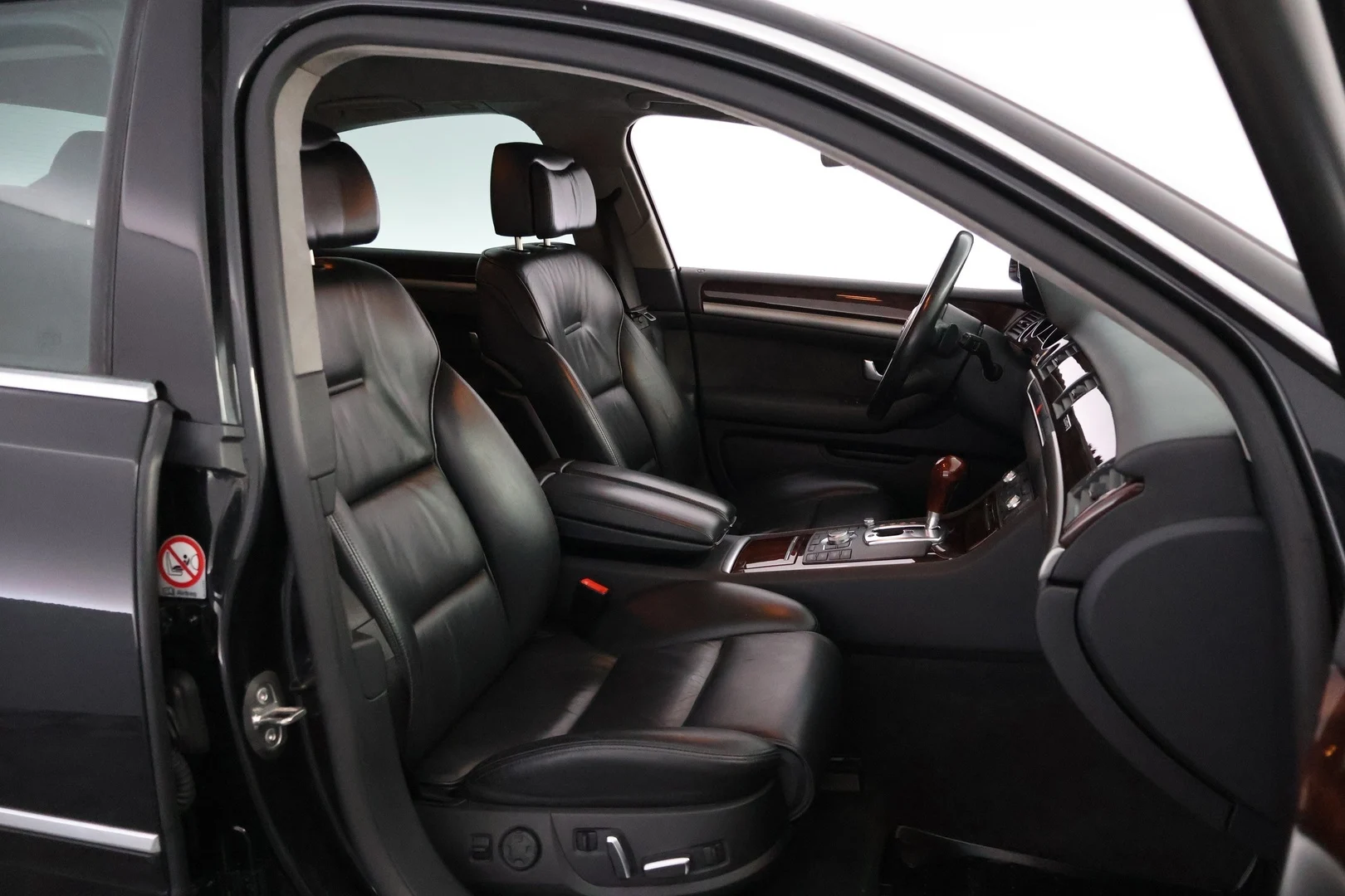 Car Image - 5IplK6uutq3ZDdfulUsmQE