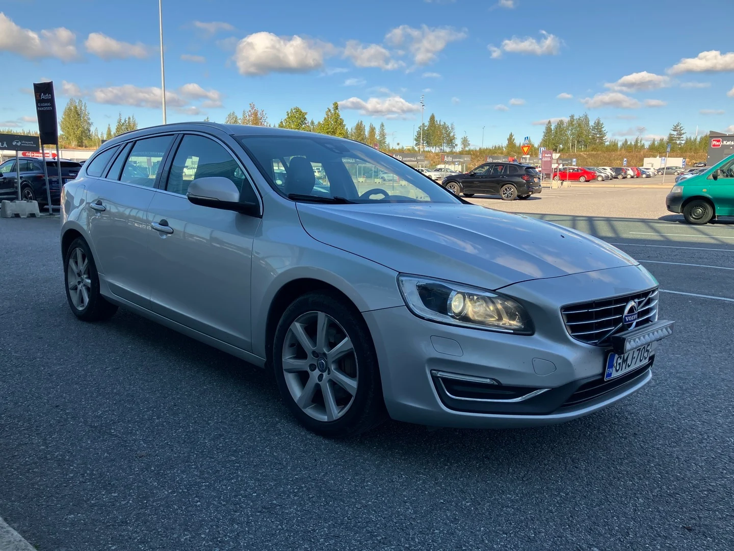 Car Image - BqGtVj7kGI3RCgLEcsJQd