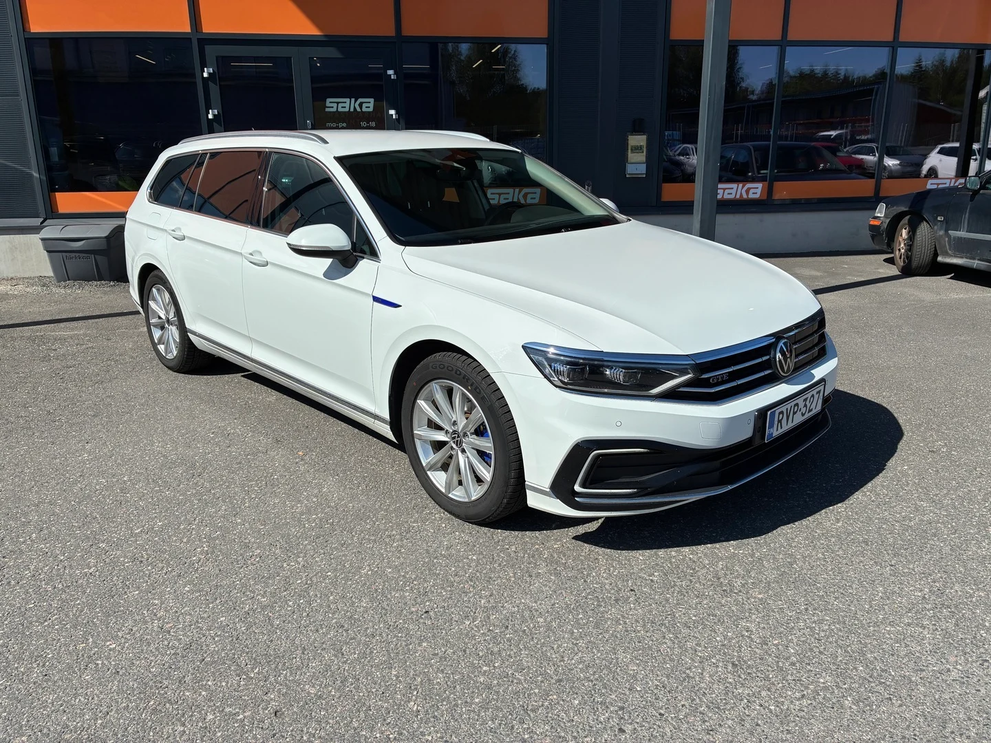 Car Image - 7MqXNPFf2eX9l6zhug2ow