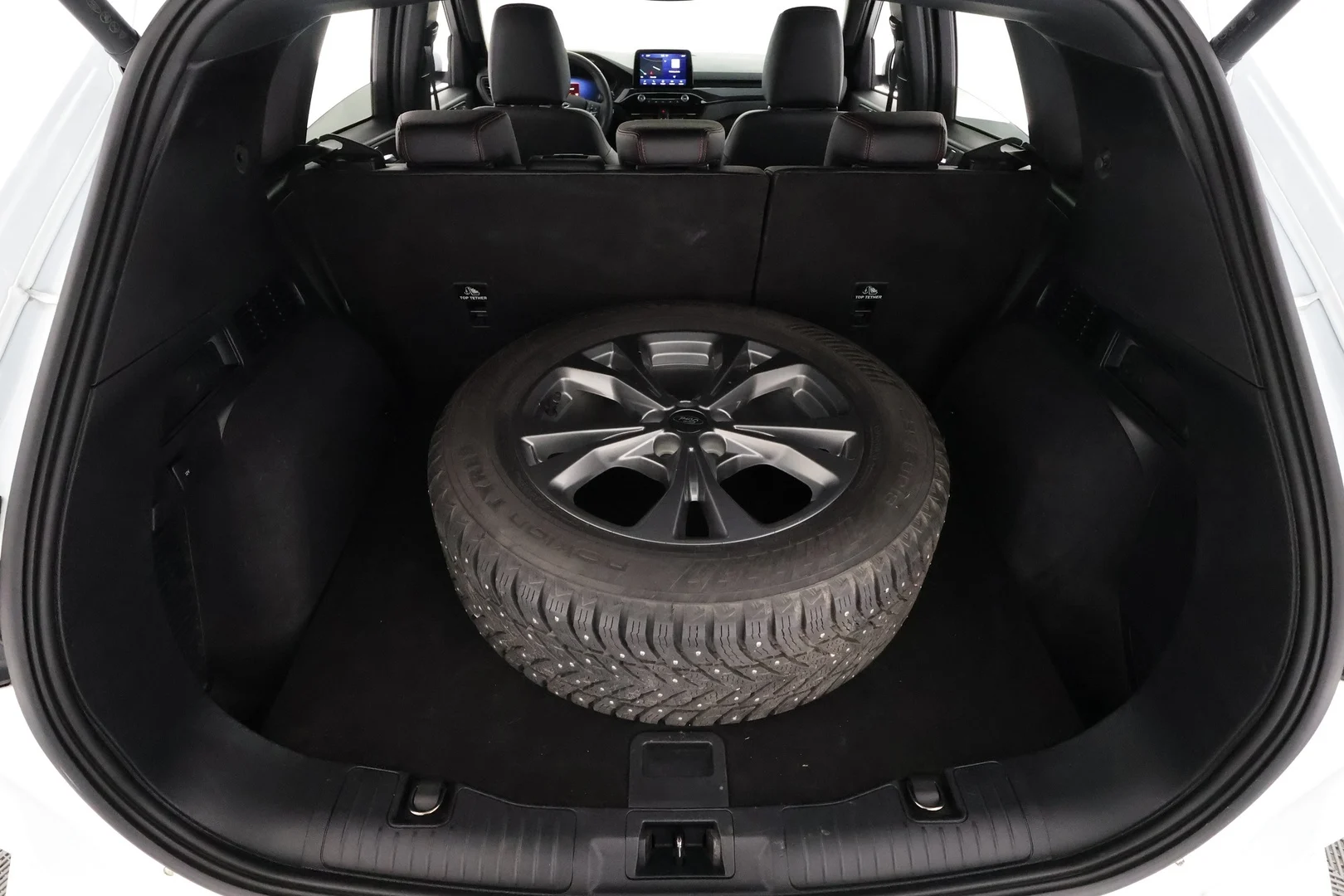 Car Image - nwjKle3aFqkyvXuLR9WzS