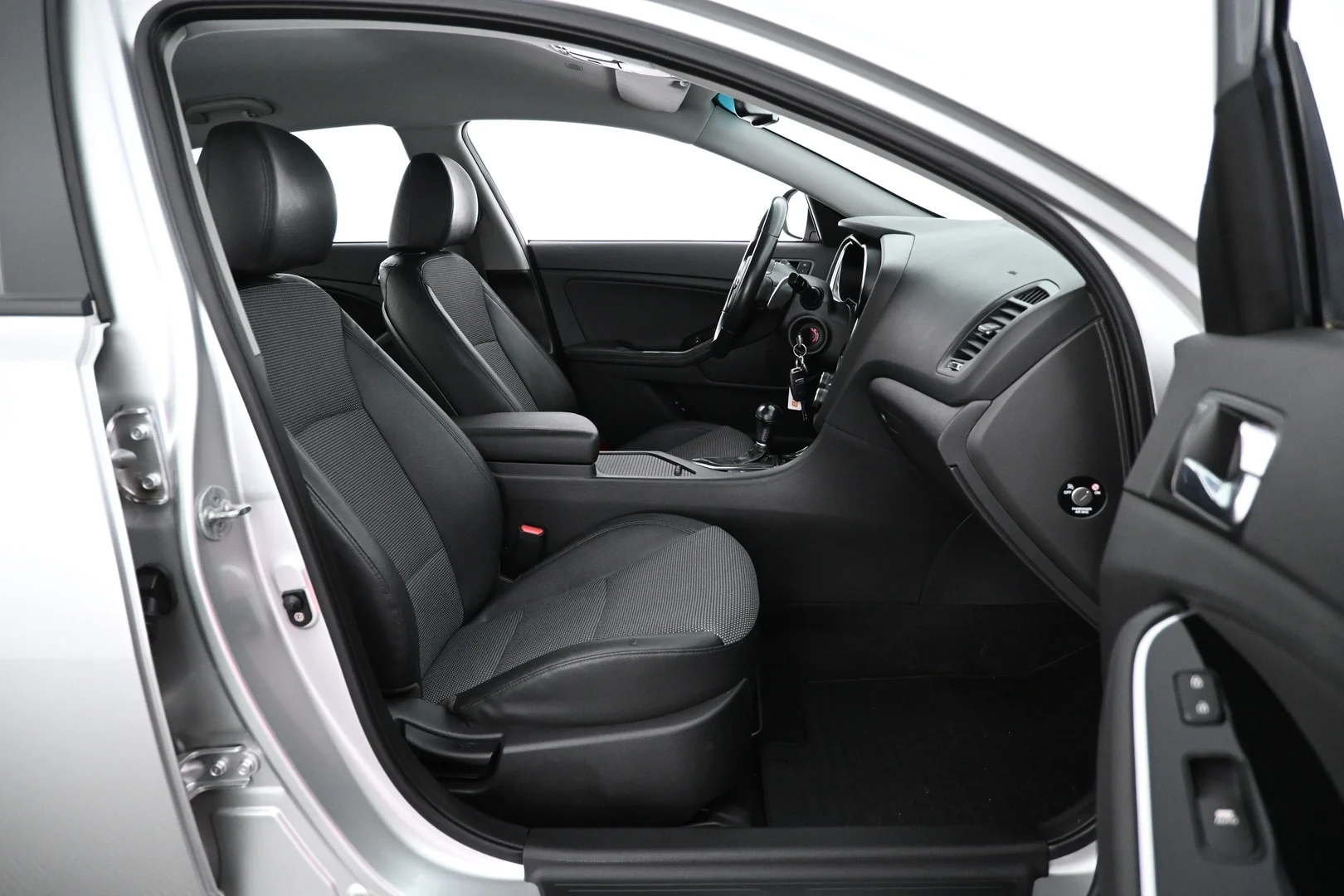 Car Image - 2par49KssaoacTj0CK4Rol