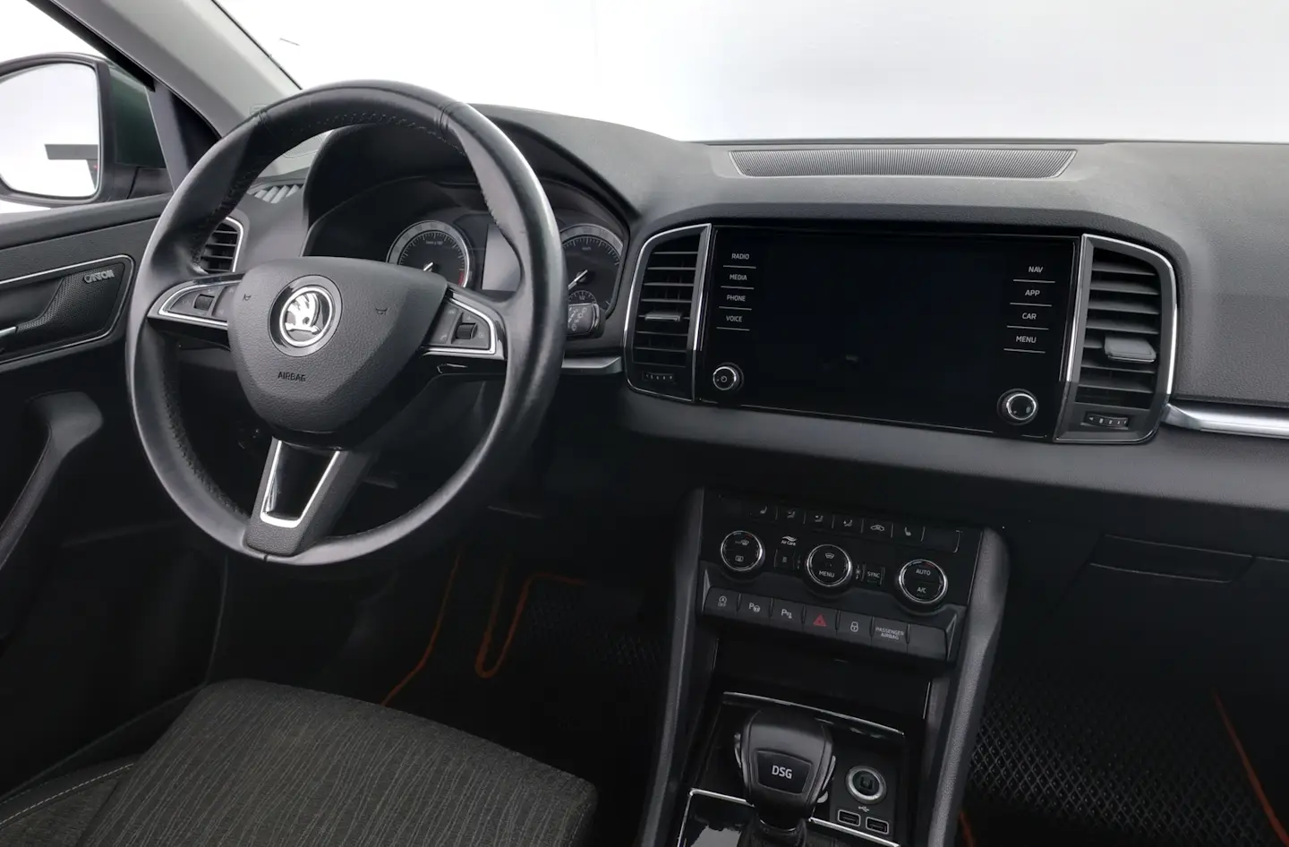 Car Image - 1cvLyFUGNoJ42Rsc3Z0OyB