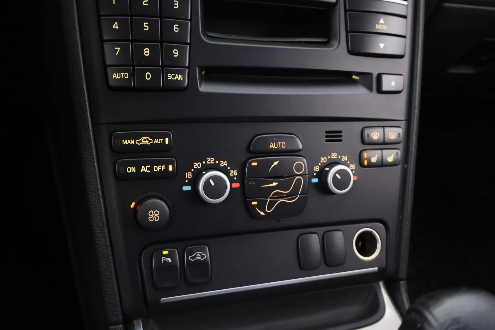 Car Image - 19VVDdLtB1f8VhdDvhHzsz