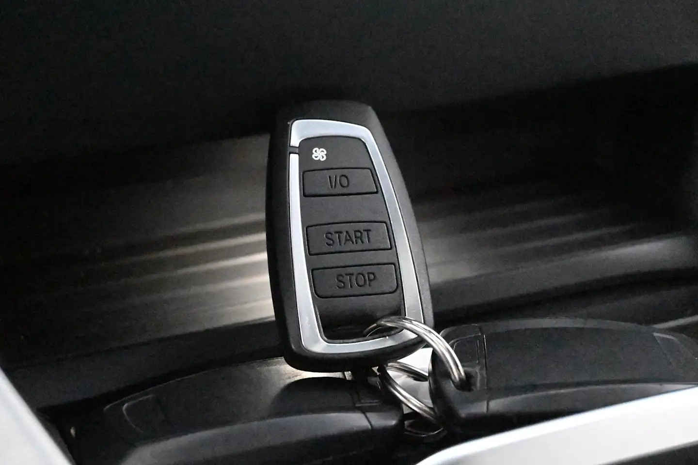 Car Image - 3cKf37M28dTio3kWO8YJrp